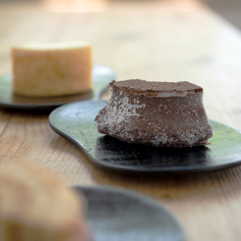 Baumkuchen Hard Dark Chocolate